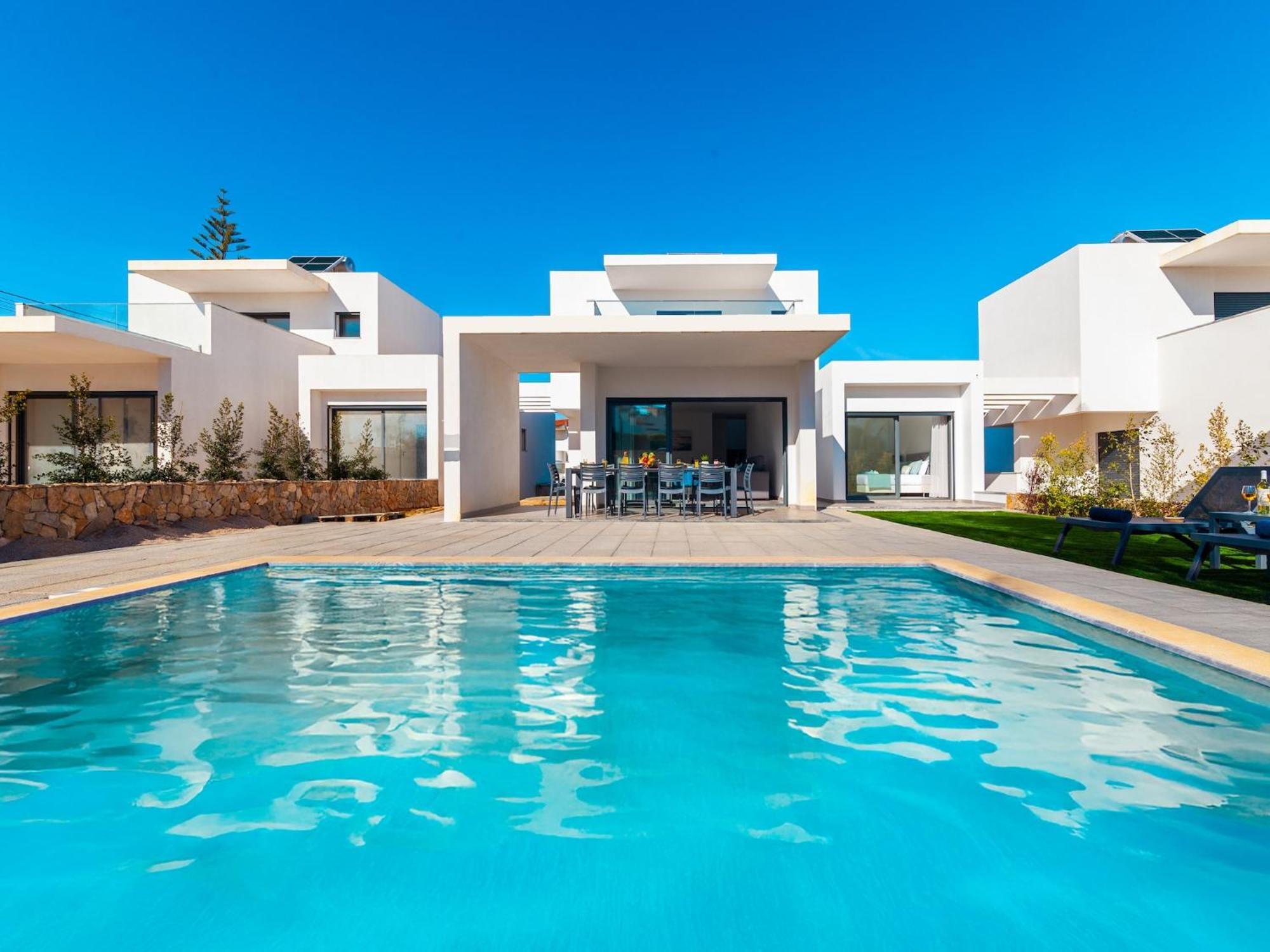 Charming Villa, Private Pool Villa